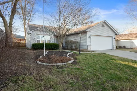 9173 Capstone Ct, Noblesville, IN 46060