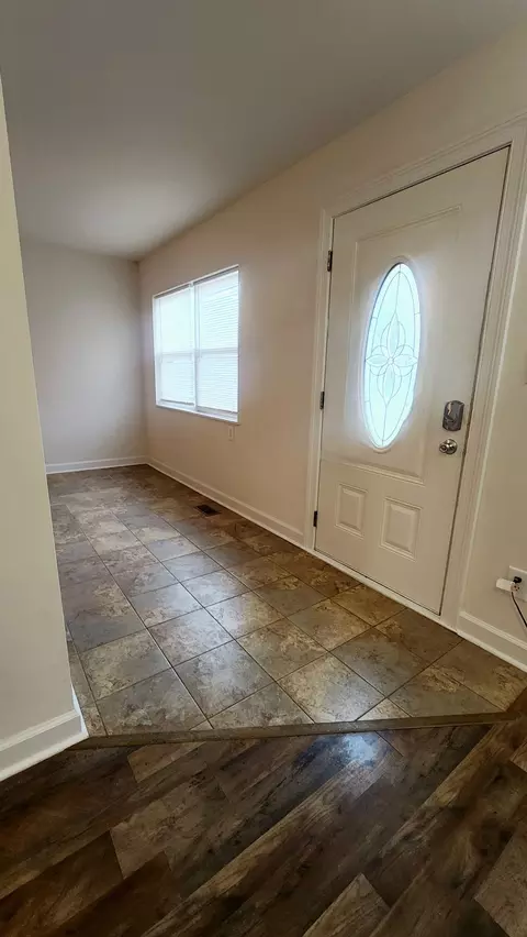 1008 Stanley Rd, Plainfield, IN 46168 photo 5