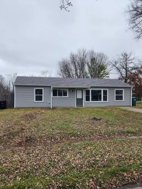 2005 Churchill Rd, Franklin, IN 46131