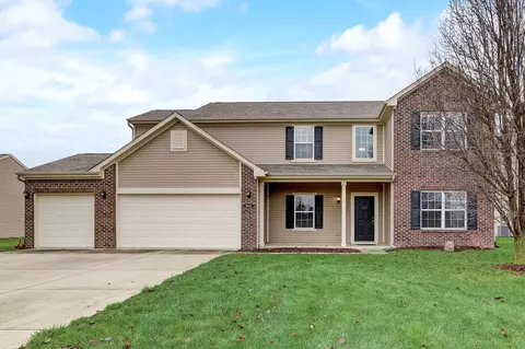 8611 Pattype Ln, Avon, IN 46123