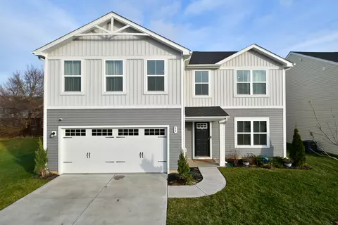 99 N Murray St, Danville, IN 46122