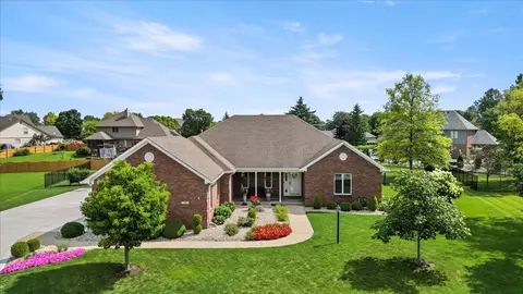 10 Trotters Run, Brownsburg, IN 46112