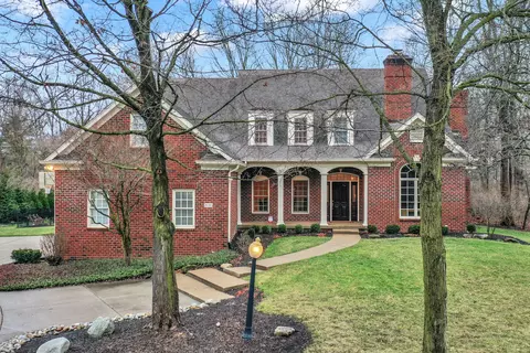 8132 Meadowbrook Dr, Indianapolis, IN 46240