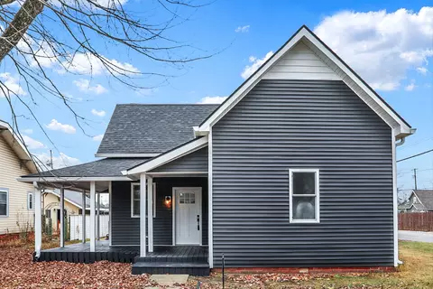 349 W Pearl St, Greenwood, IN 46142