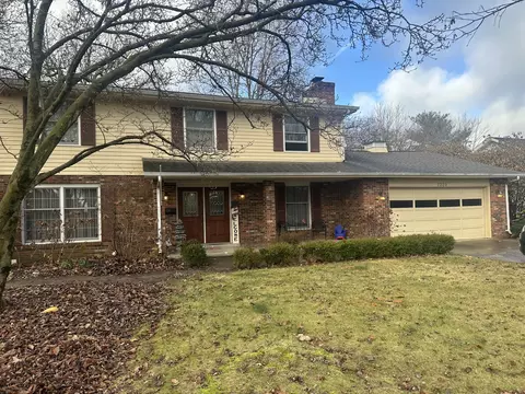 2320 Glenview Dr, Columbus, IN 47203