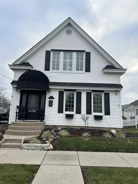 1128 N Broadway St, Greensburg, IN 47240