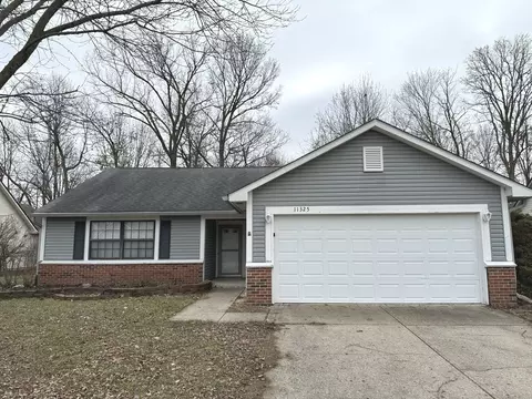 11325 Cherry Blossom East Dr, Fishers, IN 46038