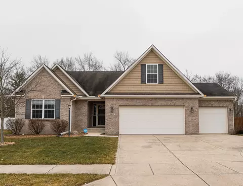 6815 Buhrstone Ln, Avon, IN 46123