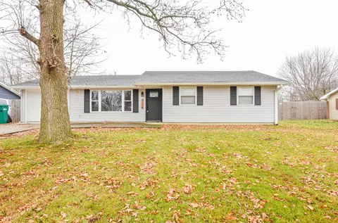 4256 Varner Rd, Brownsburg, IN 46112