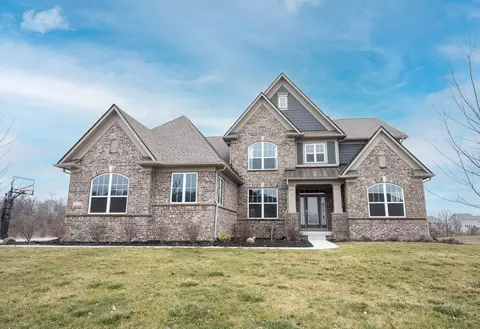 12175 Whisper Ridge Dr, Noblesville, IN 46060