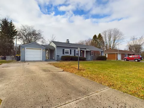 1113 Park Rd, Anderson, IN 46011