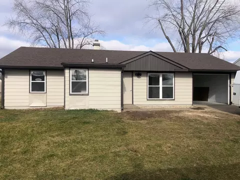 608 Memorial Dr, Edinburgh, IN 46124