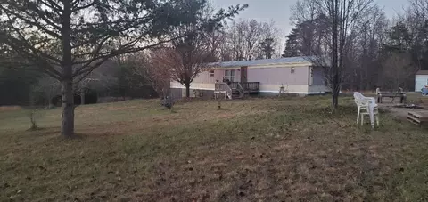 1514 E Skyline Dr, Lexington, IN 47138