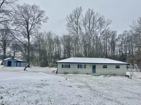 5606 S County Road 1200 E, Westport, IN 47283