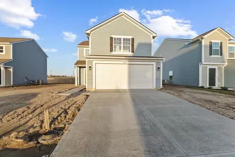 2864 Strauss Ln, Indianapolis, IN 46239