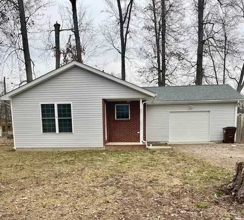 320 Franklin St, North Vernon, IN 47265