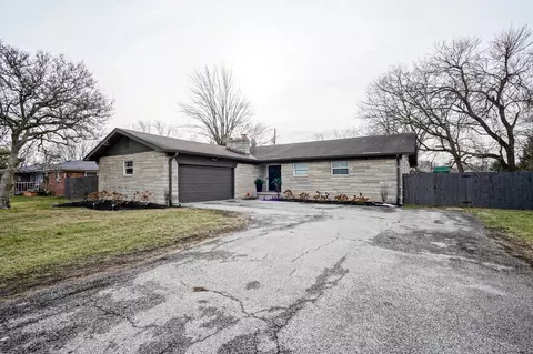 1949 Fox Hill Dr, Indianapolis, IN 46228