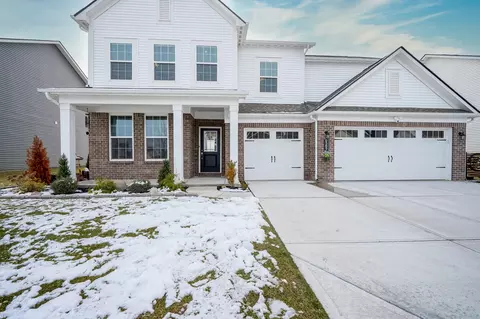 9297 Springbrook Dr, Pendleton, IN 46064 photo 2