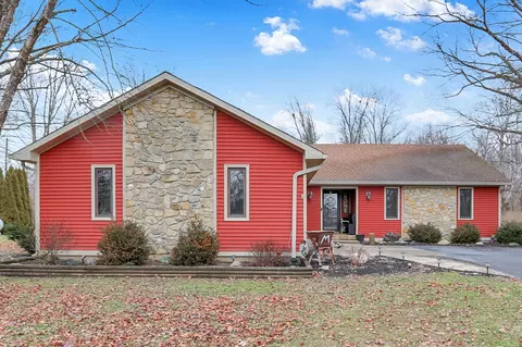 7858 W Karen Ct, Fairland, IN 46126