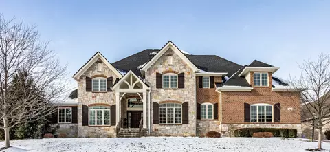 13740 Foxdale Lake Dr, Carmel, IN 46032