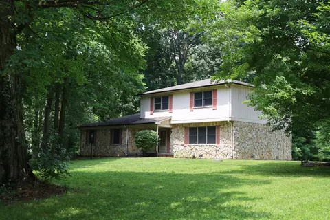 4002 Shelbyville Rd, Indianapolis, IN 46237
