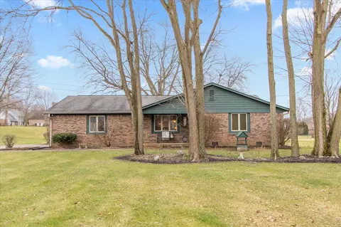 6062 Debra Ct, Plainfield, IN 46168