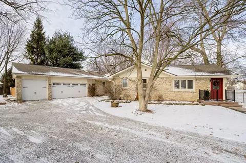10038 E 126th St, Fishers, IN 46038