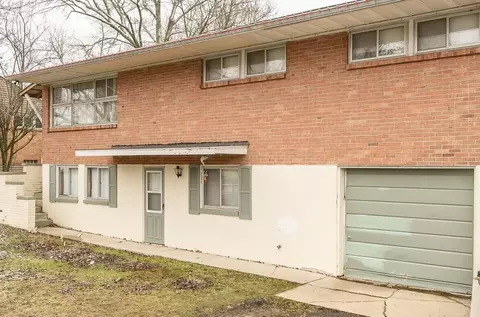 832 Sunset Dr, Danville, IN 46122