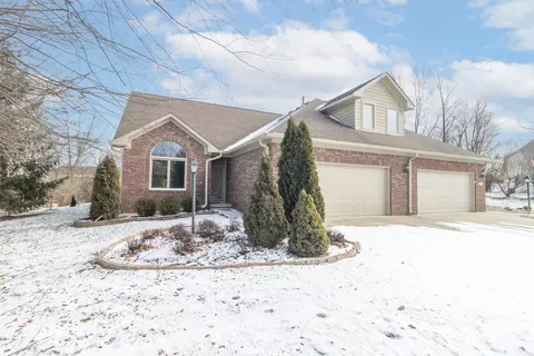 1755 Walnut Trce, Greenfield, IN 46140