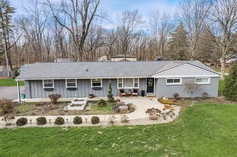11702 Westwood Dr, Carmel, IN 46033