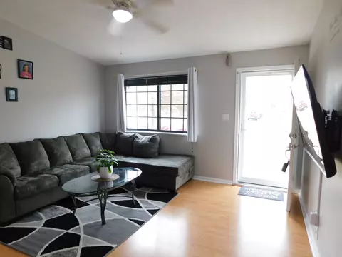 8251 Devonshire Rd, Columbus, IN 47201 photo 5