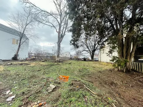 222 N Beville Ave, Indianapolis, IN 46201