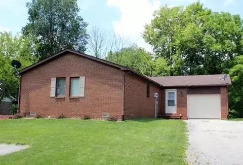 1226-1228 Northpointe Dr, Mooresville, IN 46158