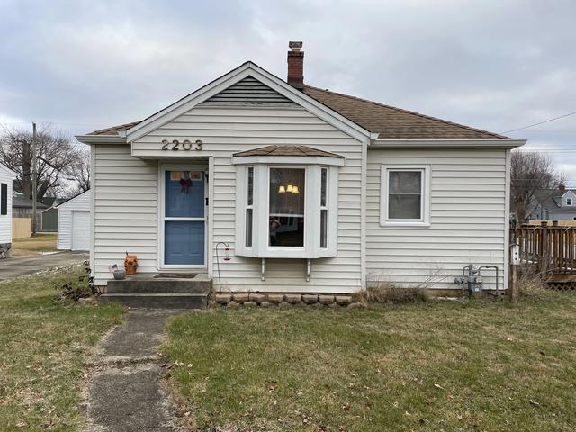 2203 Pennsylvania St, Columbus, IN 47201