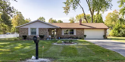 2221 Van Buskirk Rd, Anderson, IN 46011