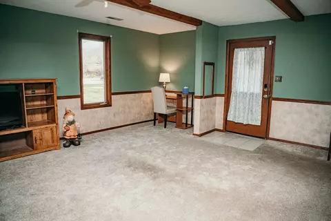 6911 S Ketcham Rd, Bloomington, IN 47403 photo 9