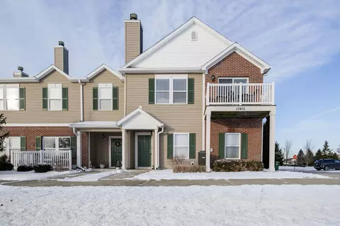 13415 White Granite Dr #1200, Fishers, IN 46038
