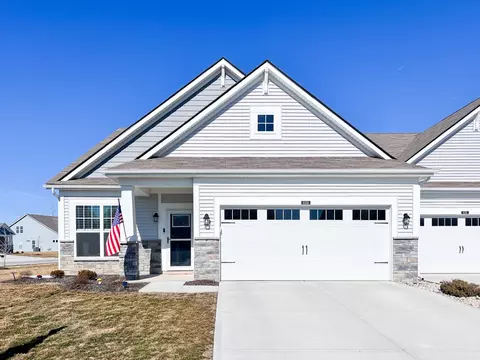 6556 Giles Blvd, Whitestown, IN 46075