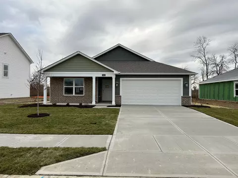 1442 Fleming Dr, Greenfield, IN 46140