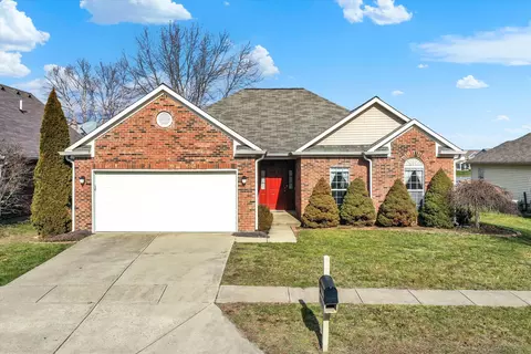 4352 W Summerhaven Dr, New Palestine, IN 46163