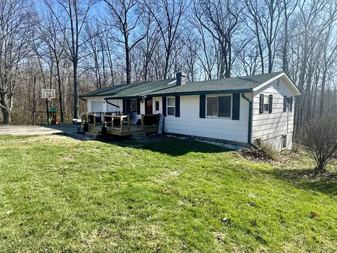 9724 Sweetwater Trl, Nineveh, IN 46164