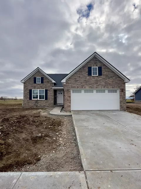 1117 Senate Dr, Edinburgh, IN 46124