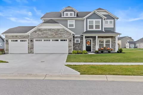 3703 River Jordan Cir, Westfield, IN 46074