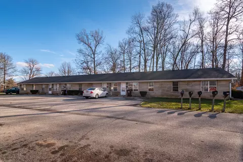 101 Davis St, North Vernon, IN 47265