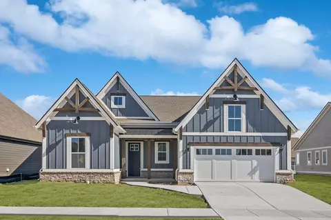 15672 Woodford Dr, Westfield, IN 46074