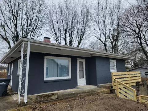 212 N 2nd St, Lewisville, IN 47352
