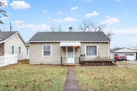 1950 Maple Ave, Noblesville, IN 46060