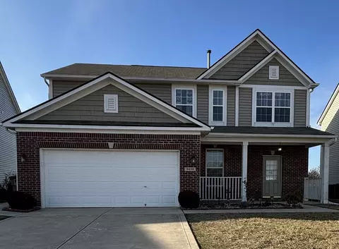 3410 Parkview Dr, Columbus, IN 47201