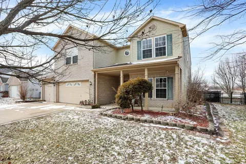 610 Wheat Field Ln, Whiteland, IN 46184