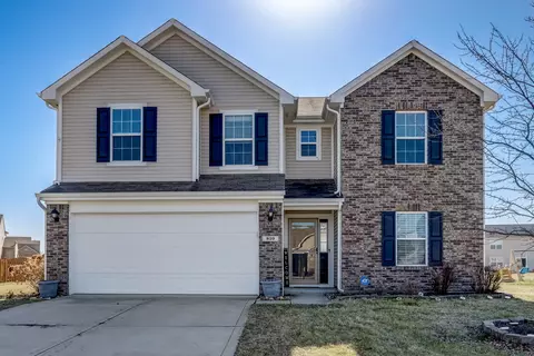 839 Blackberry Dr, Greenwood, IN 46143